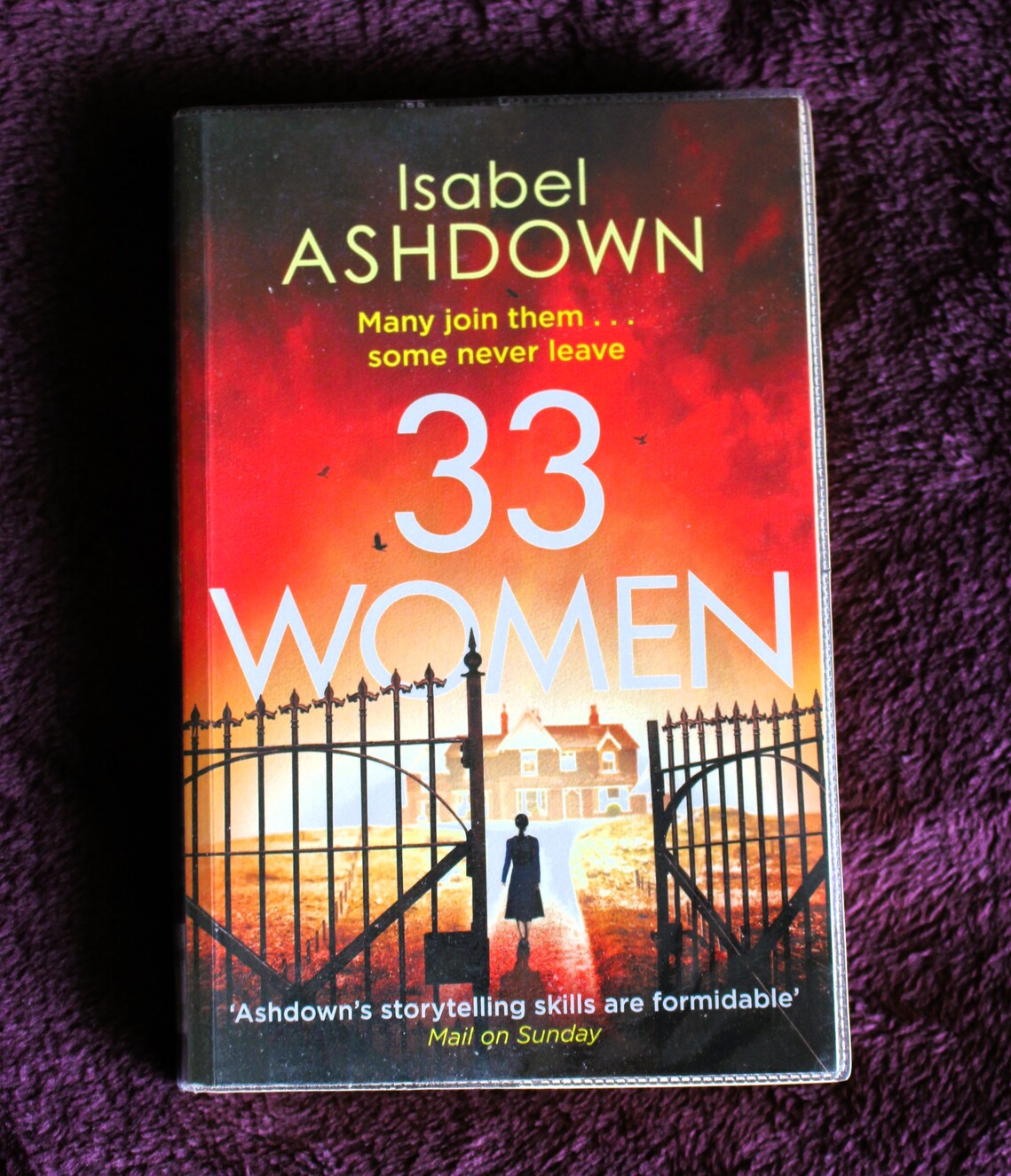 33 Women