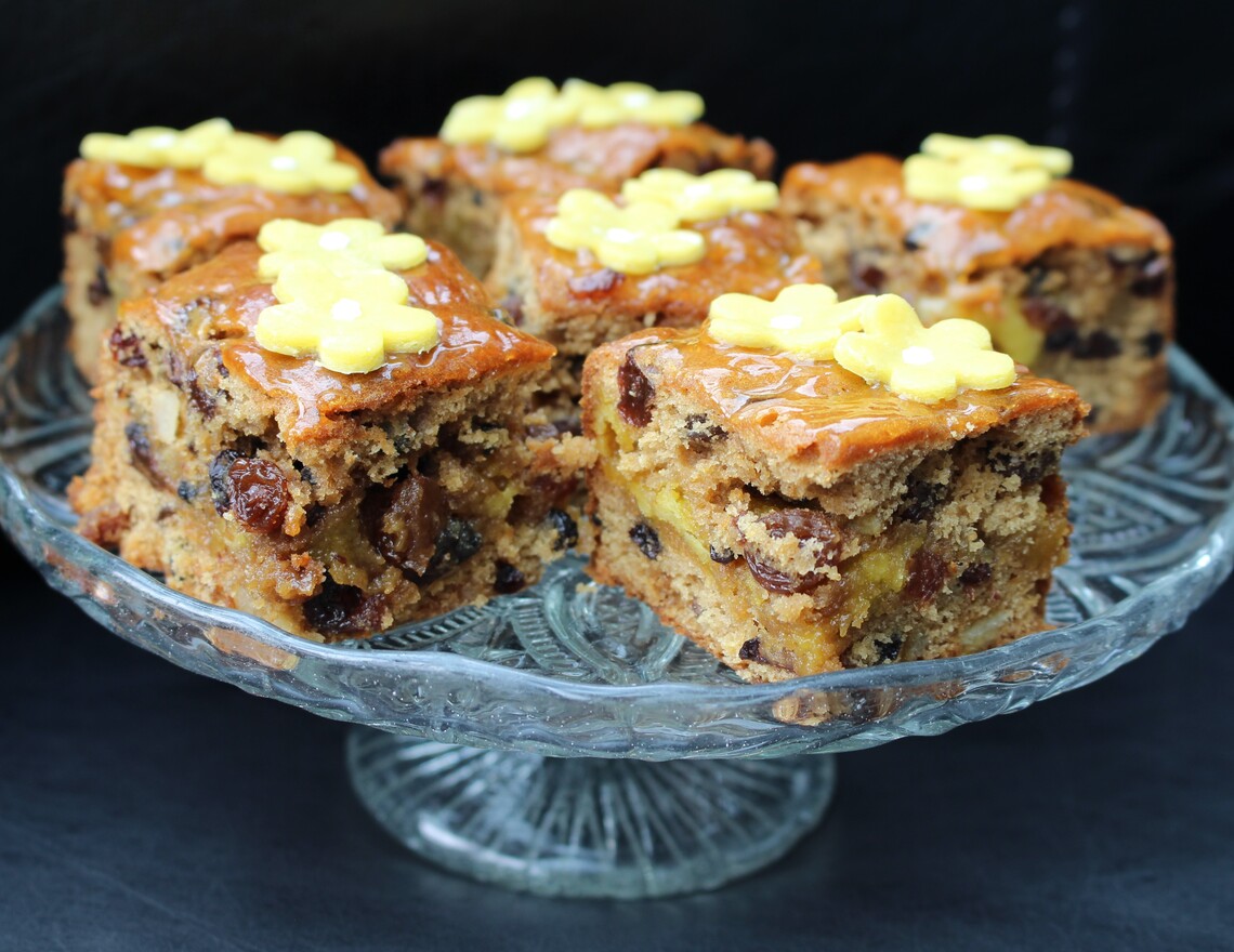 Simnel Cake 2