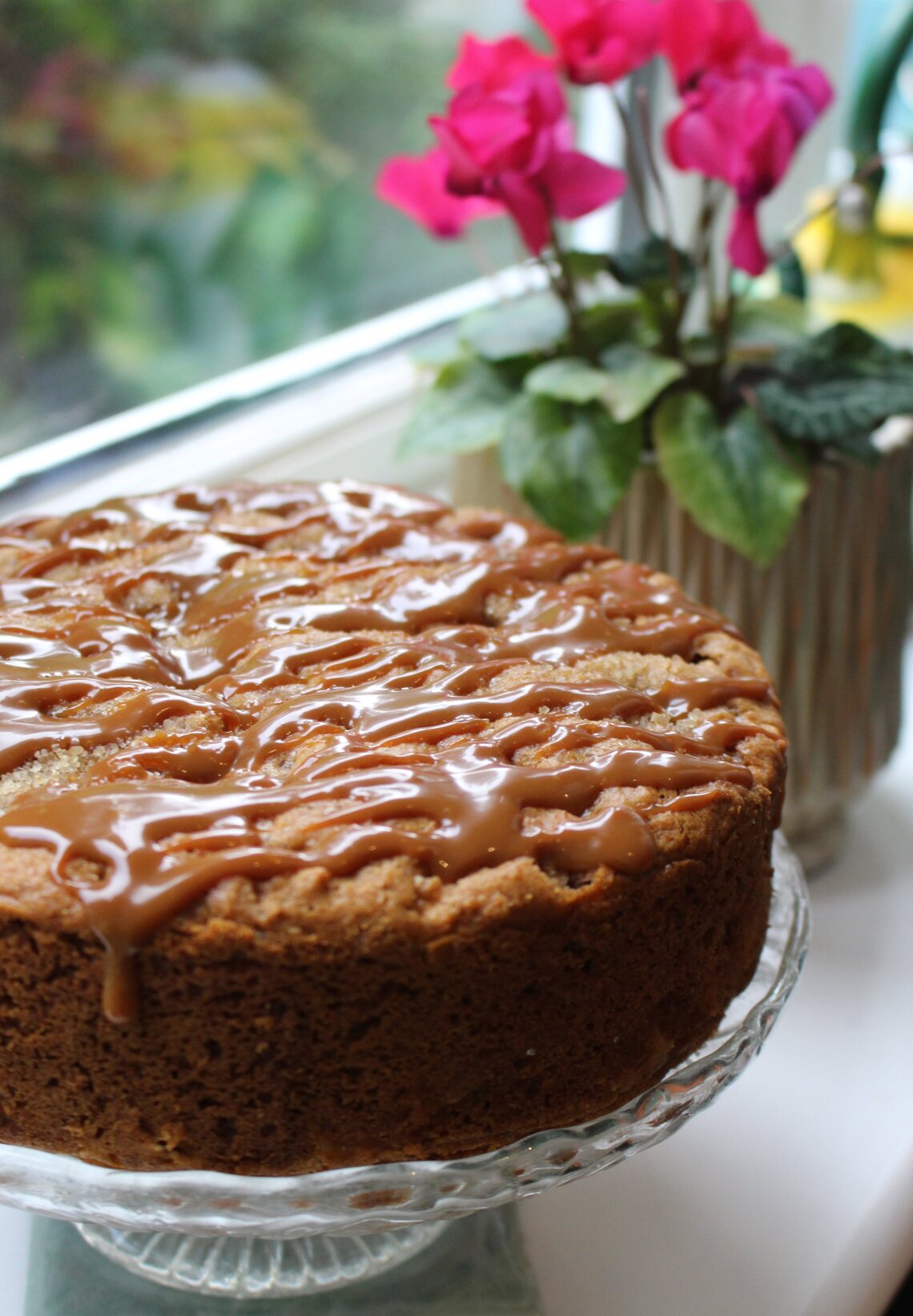 Caramel Apple Cake 1